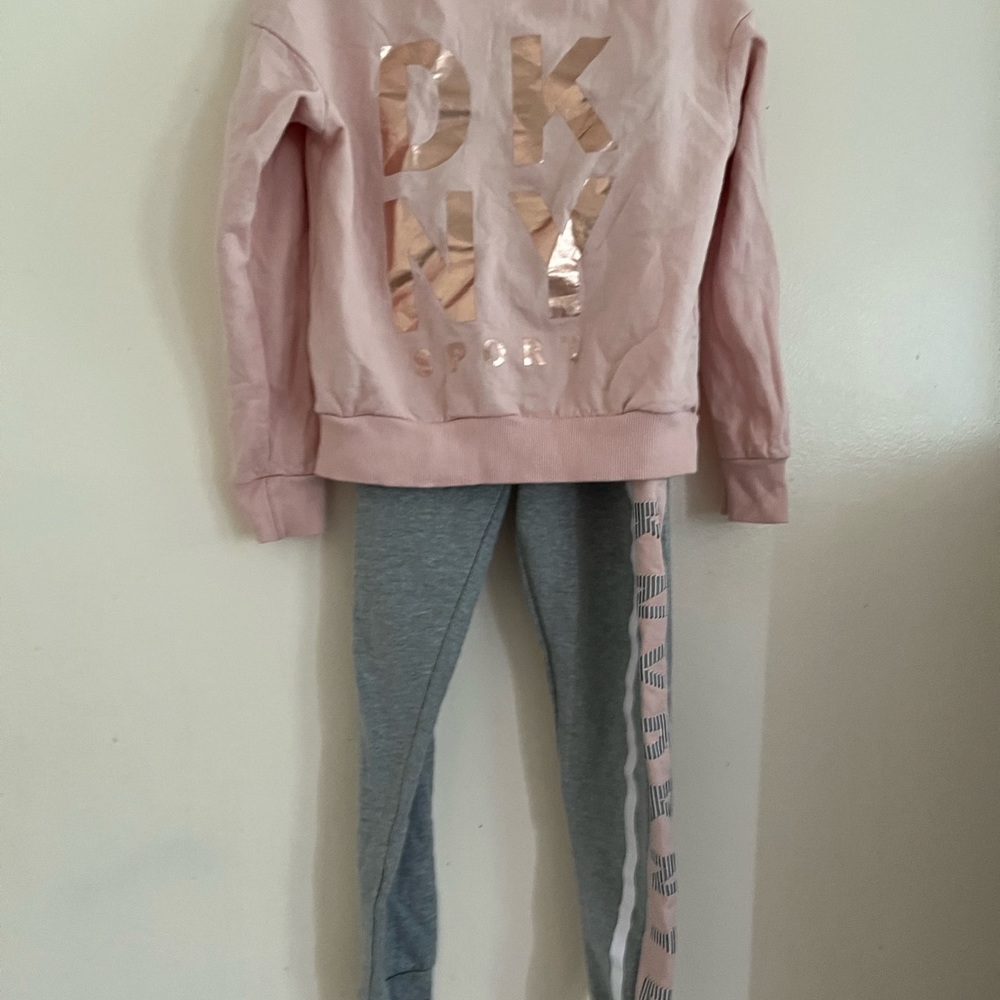 Dkny sweatsuit size 8